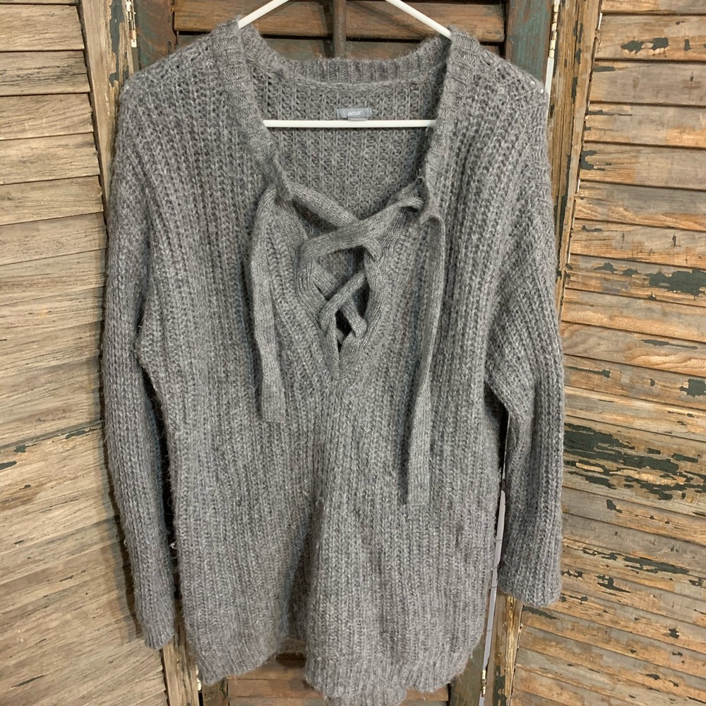 Aerie gray oversized sweater